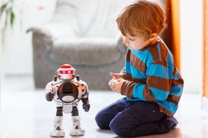 Самые горячие хиты 2023 года среди интерактивных игрушек для малышей, которые развлекают и учат