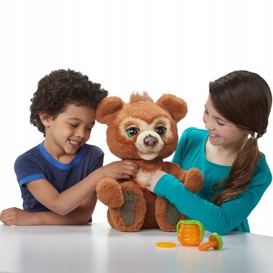 Интерактивный медвежонок Hasbro Cubby E4591
