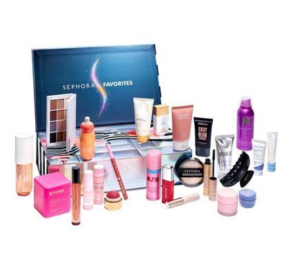 Різдвяний адвент-календар з косметикою Sephora Favorites