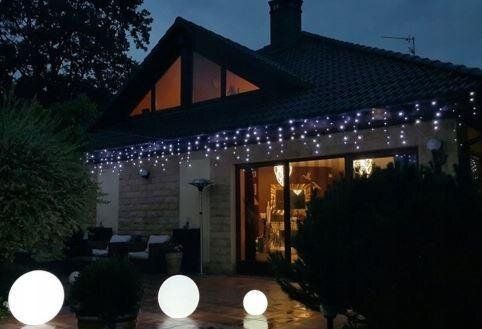 Новогодняя гирлянда бахрома 8 м 200 LED (Холодный белый с синей вспышкой), Белый холодный