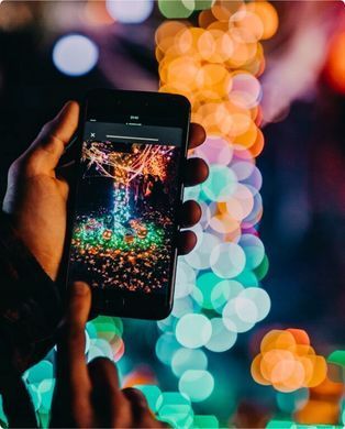 Twinkly Strings 400 LED RGB black wire Plug F (тип ЄС) 32 м
